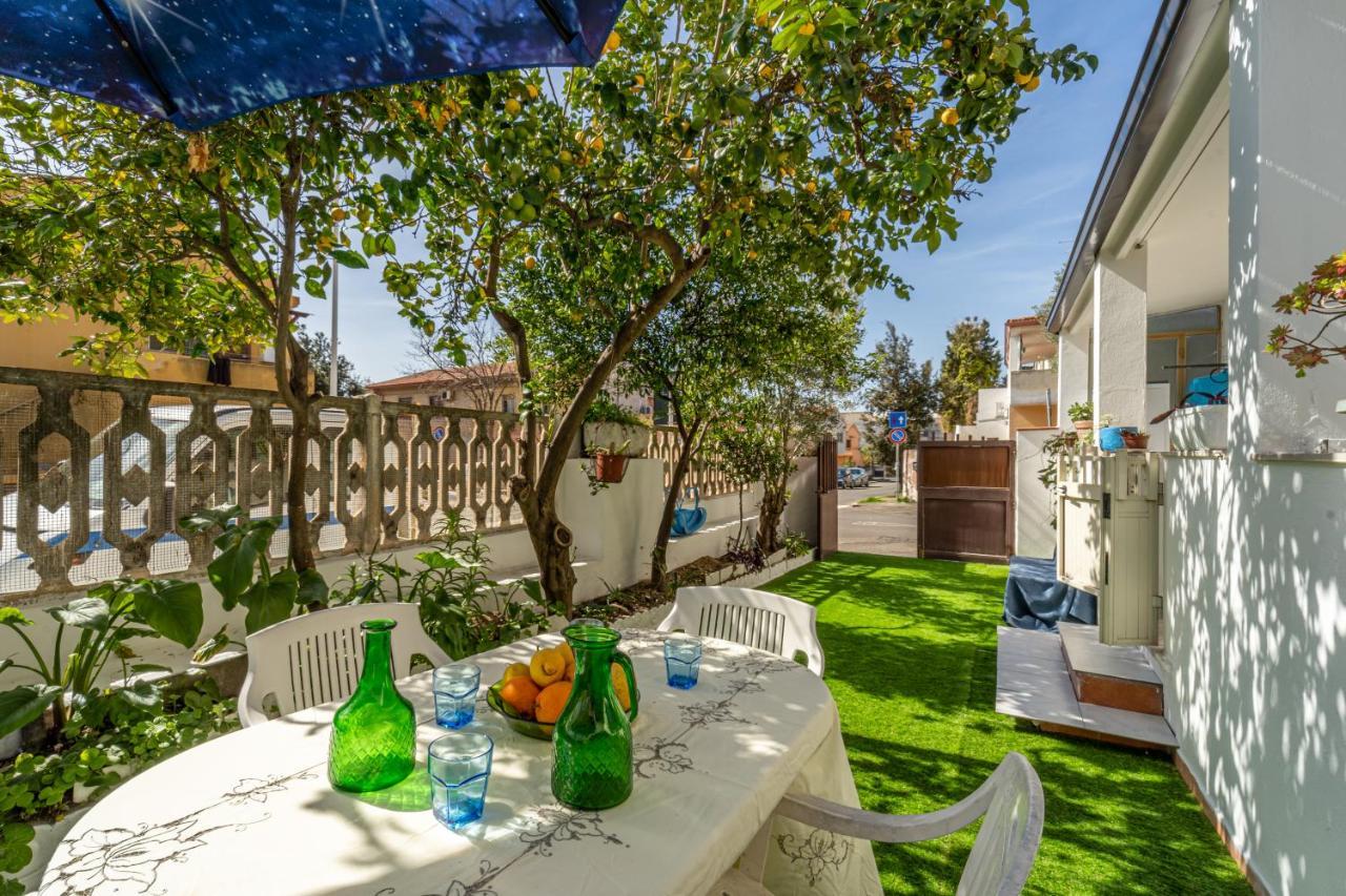Monolocale Gio Apartment Carbonia Exterior photo